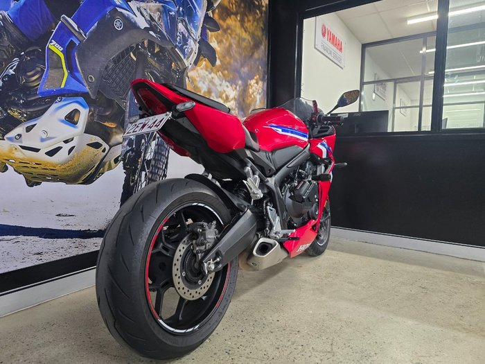2025 Honda CBR650RAC RED
