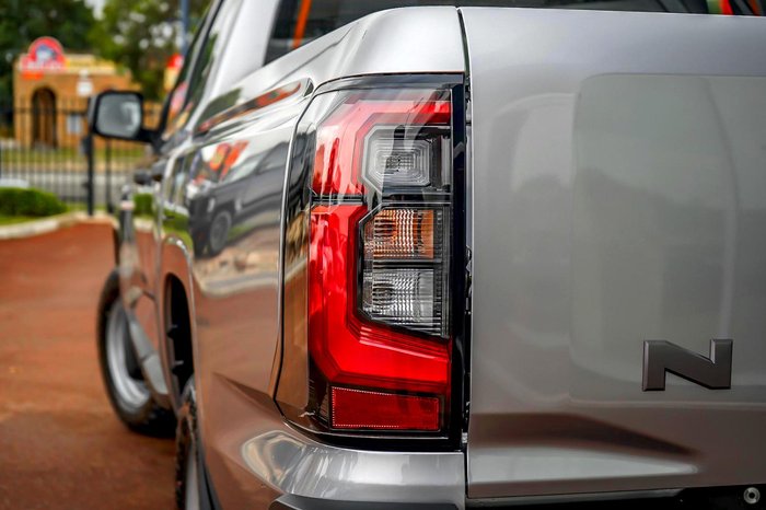 2026 Nissan Navara SL D27 MY26 4X4 Dual Range Summit Silver