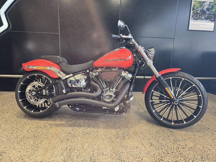 Harley-Davidson Breakout 117 (FXBR) Softail