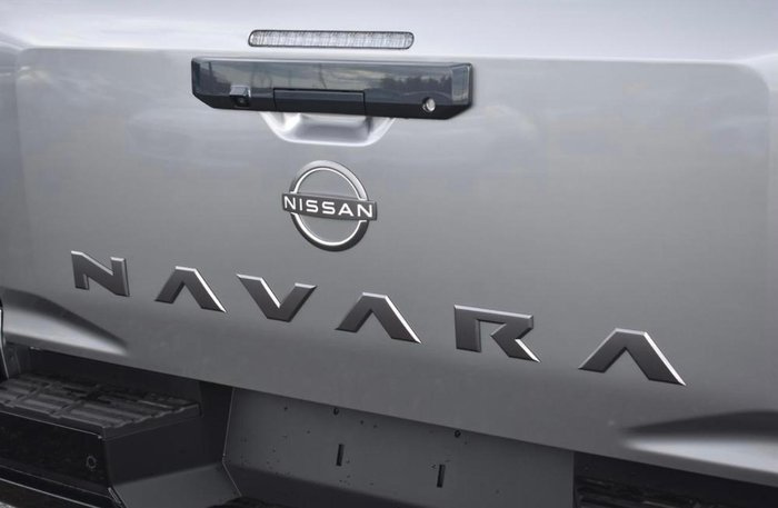 2026 Nissan Navara ST D27 MY26 4X4 Dual Range Summit Silver