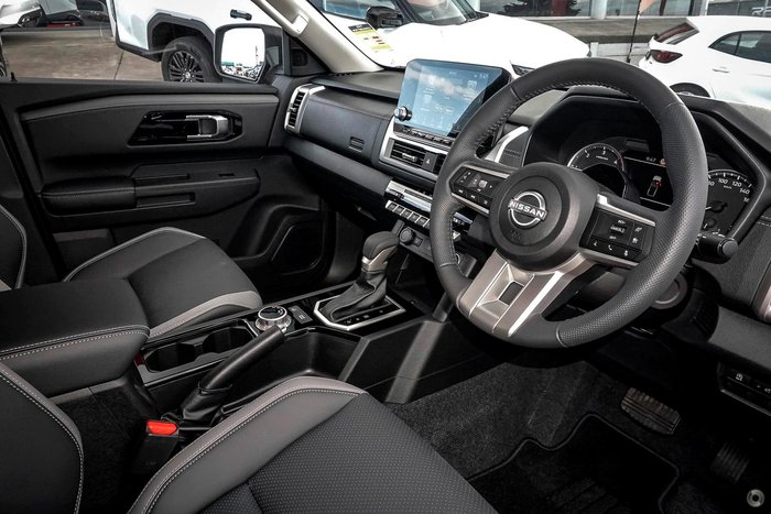2026 Nissan Navara ST-X D27 MY26 4X4 Dual Range Outback Red