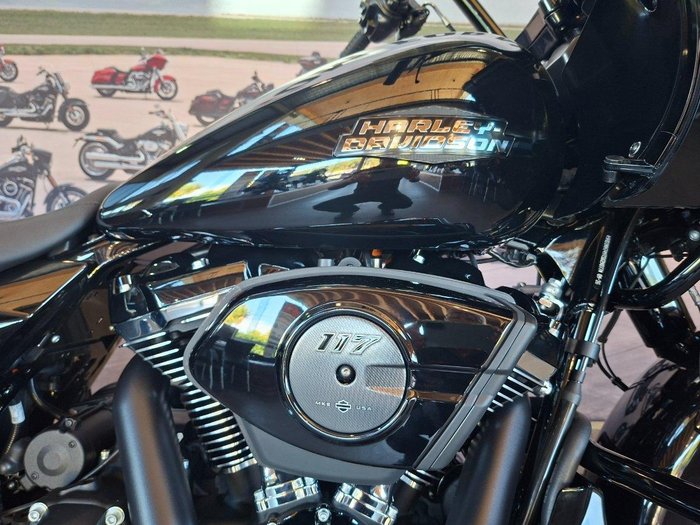 2026 Harley-Davidson Road Glide 117 (FLTRX)