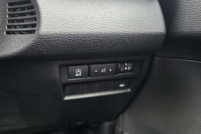2026 Nissan Navara ST-X D27 MY26 4X4 Dual Range Blizzard White