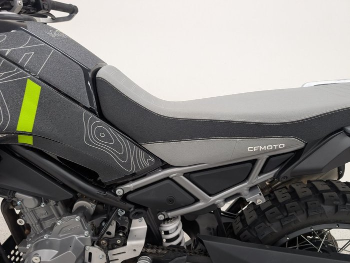 2025 CFMOTO 450 MT grey