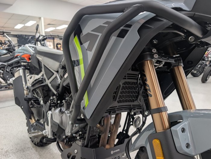 2025 CFMOTO 450 MT grey