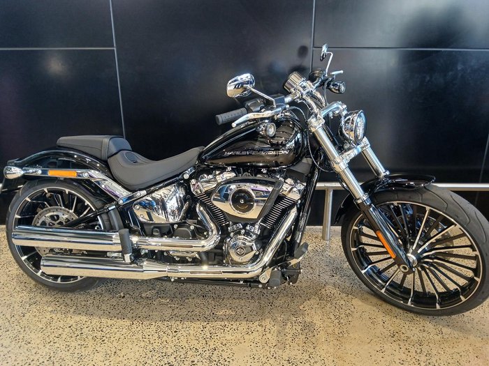 Harley-Davidson Breakout 117 (FXBR) Softail