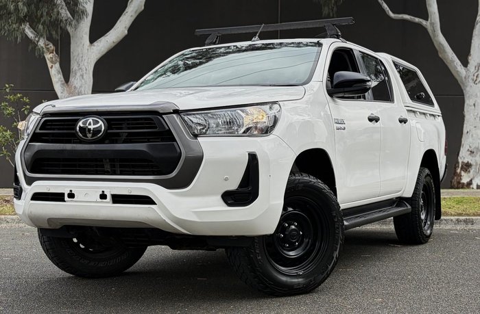 2021 Toyota Hilux SR