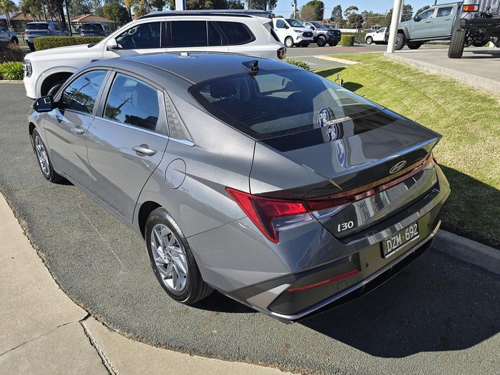 2025 Hyundai i30 Hybrid
