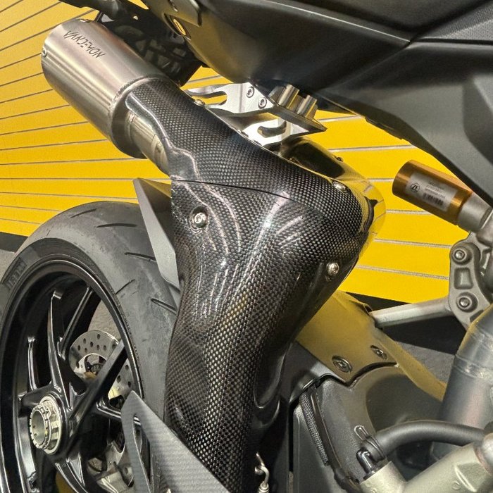 2023 DUCATI STREETFIGHTER V2 Green