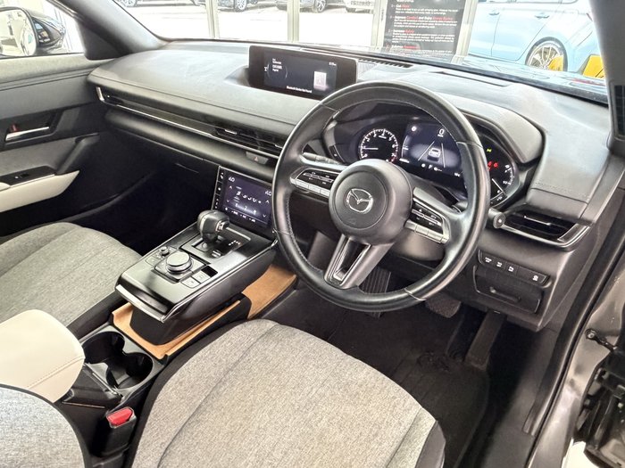 2021 Mazda MX-30 G20e Evolve