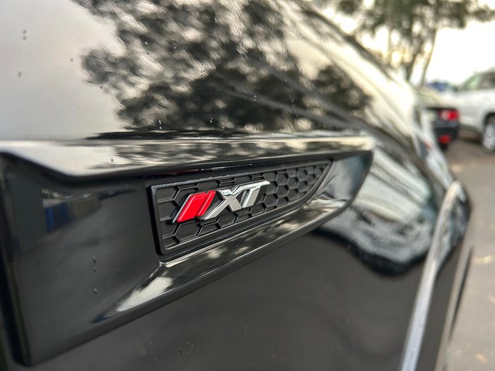 2025 Isuzu MU-X X-TERRAIN