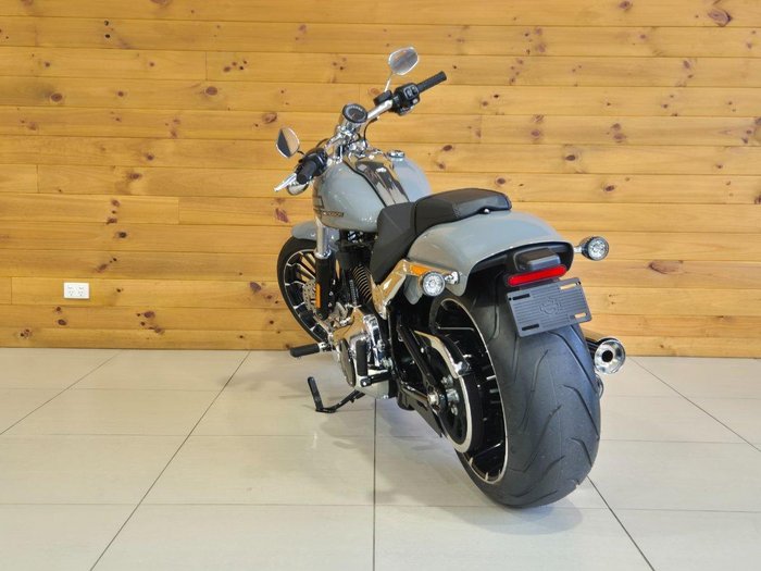 2026 Harley-Davidson Breakout 117 (FXBR)