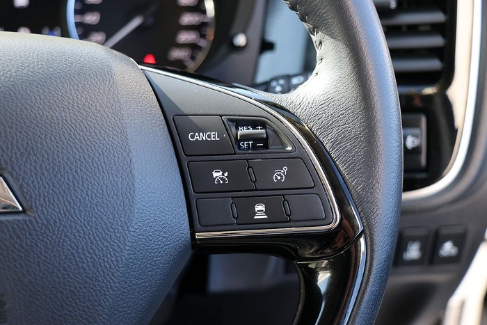 2019 Mitsubishi Outlander LS
