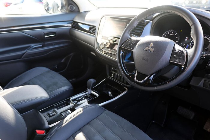 2019 Mitsubishi Outlander LS