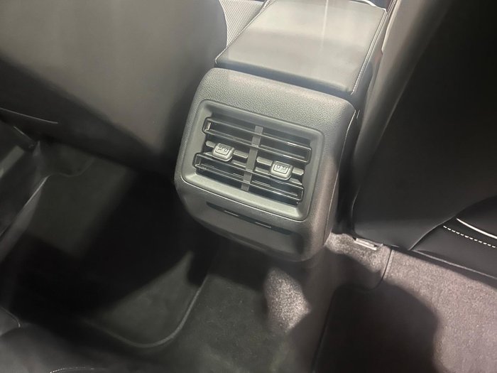 2026 Volkswagen Tiguan 150TSI eHybrid Elegance