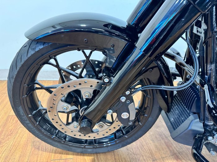 2019 Harley-Davidson FLHRXS ROAD KING SP CUSTOM Black