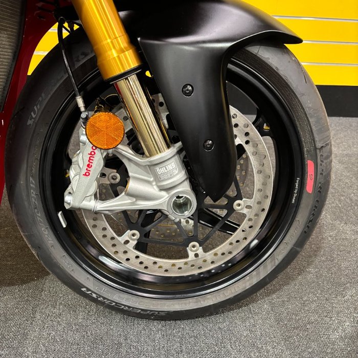 2024 DUCATI PANIGALE V4R Red
