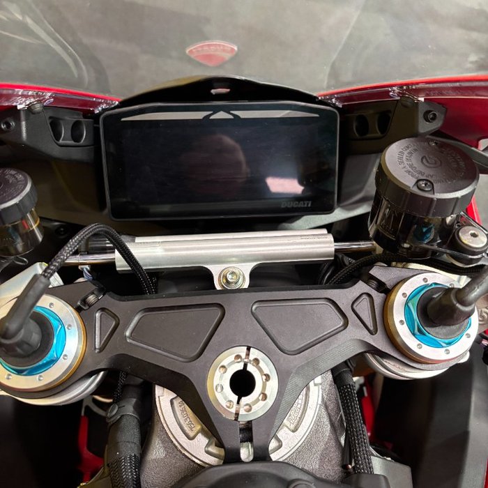 2024 DUCATI PANIGALE V4R Red