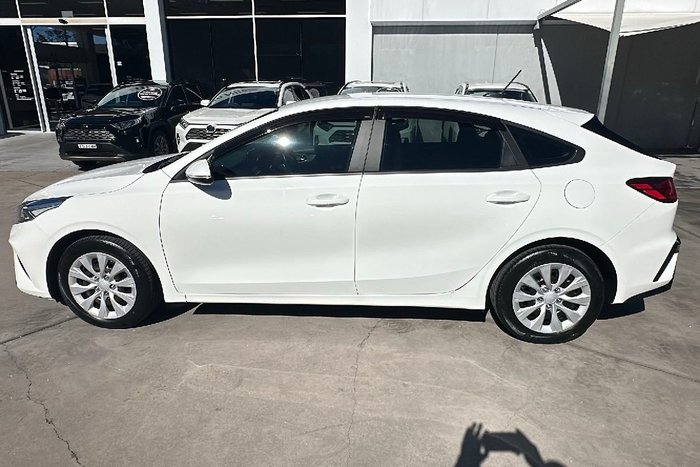 2022 Kia Cerato S