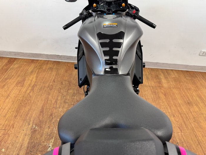 2024 Yamaha YZF-R7LA GREY