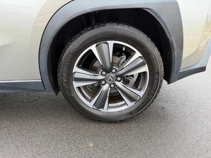 2018 Lexus UX 200 Sport Luxury