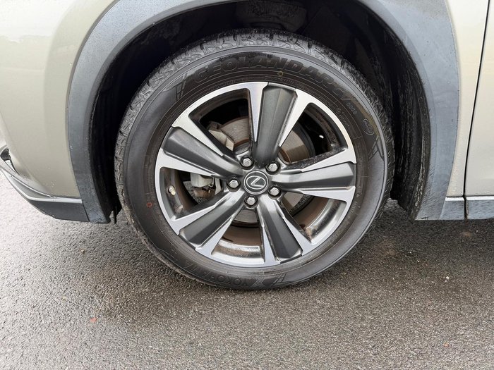 2018 Lexus UX 200 Sport Luxury