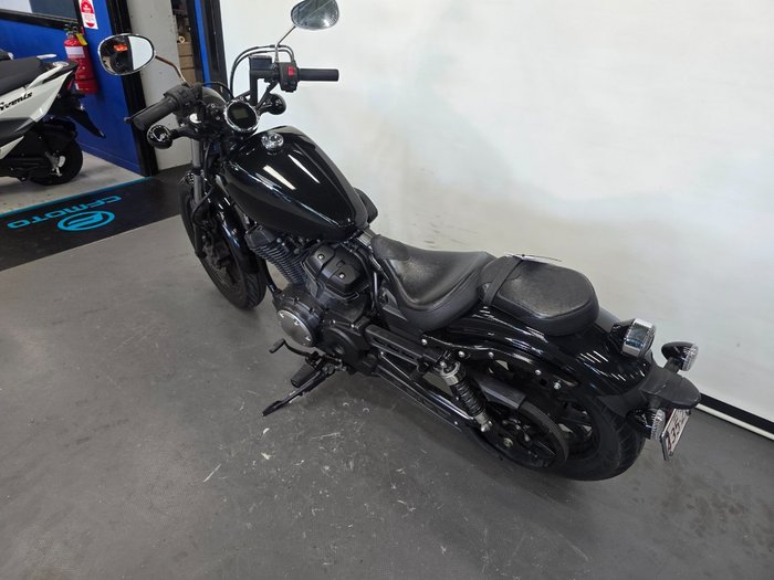 2013 Yamaha BOLT Black