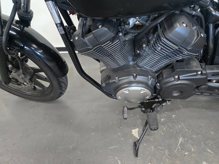 2013 Yamaha BOLT Black