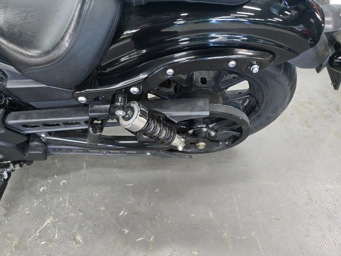 2013 Yamaha BOLT Black