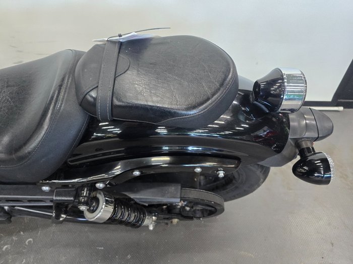2013 Yamaha BOLT Black