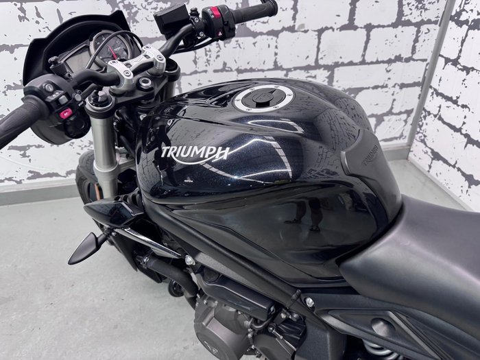 2017 Triumph Street Triple S Street Triple Black