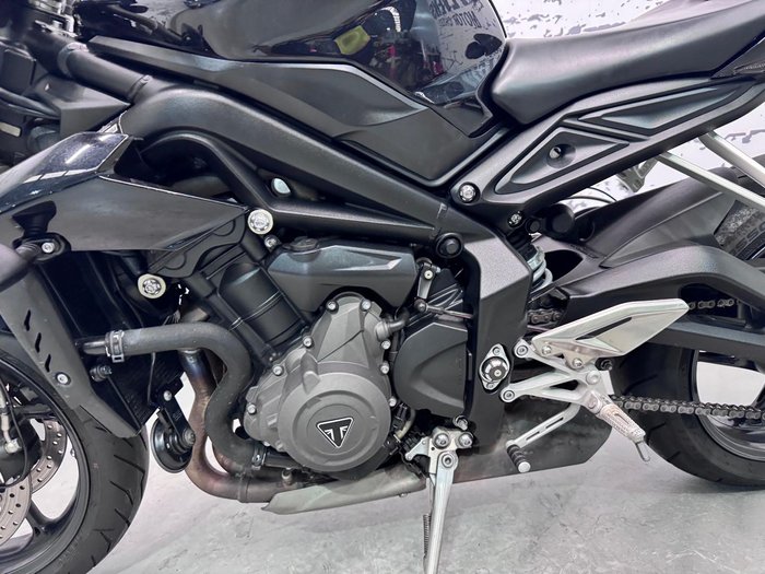 2017 Triumph Street Triple S Street Triple Black