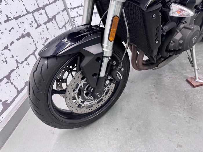 2017 Triumph Street Triple S Street Triple Black