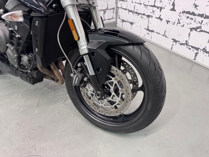 2017 Triumph Street Triple S Street Triple Black