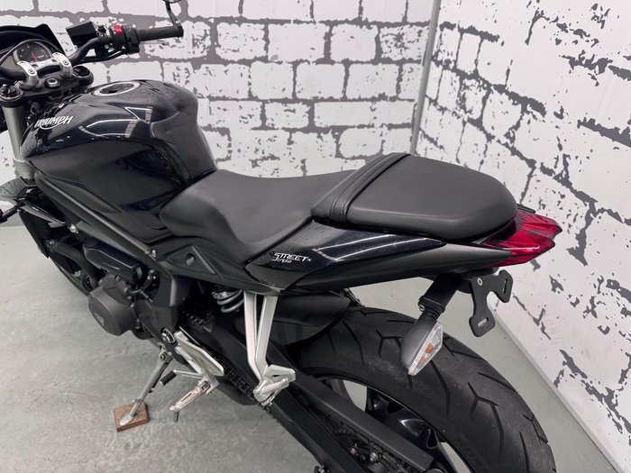 2017 Triumph Street Triple S Street Triple Black