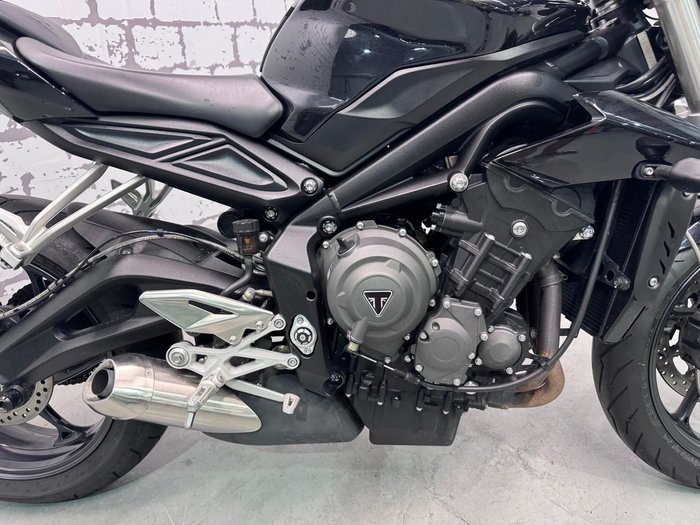 2017 Triumph Street Triple S Street Triple Black