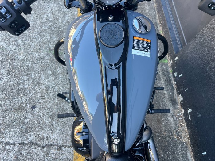 2022 Indian CHIEF DARK HORSE GREY