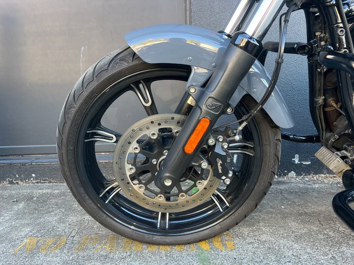 2022 Indian CHIEF DARK HORSE GREY