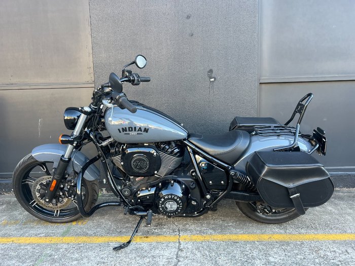 2022 Indian CHIEF DARK HORSE GREY