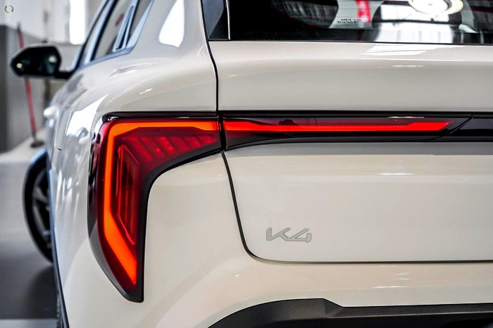 2026 Kia K4 S