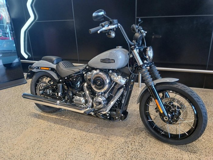 Harley-Davidson Street Bob 117 (FXBB) Softail