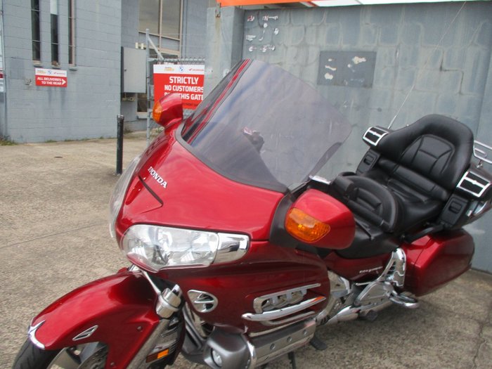 2010 Honda GL1800 (GL1800A) GOLDWING RED