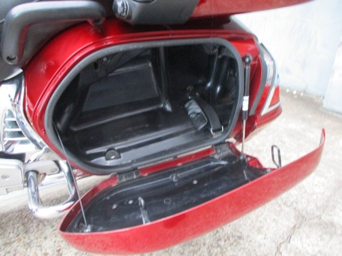 2010 Honda GL1800 (GL1800A) GOLDWING RED