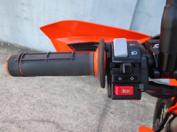 2021 Ktm 690 ENDURO R ORANGE