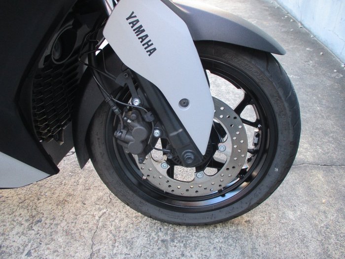 2023 YAMAHA XMAX 300 (CZD300A) WHITE