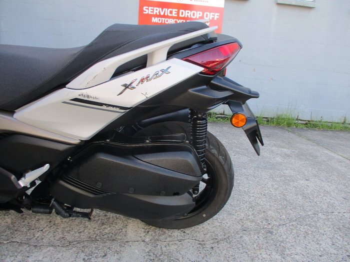 2023 YAMAHA XMAX 300 (CZD300A) WHITE