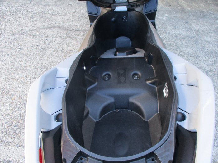 2023 YAMAHA XMAX 300 (CZD300A) WHITE