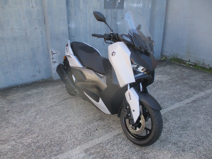 2023 YAMAHA XMAX 300 (CZD300A) WHITE