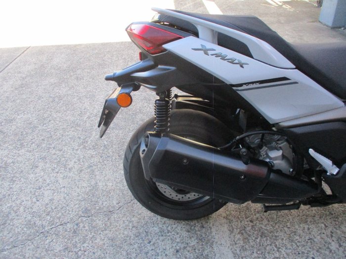 2023 YAMAHA XMAX 300 (CZD300A) WHITE