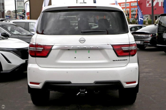 2026 Nissan Patrol Warrior Y62 MY26 4X4 Dual Range Moonstone White